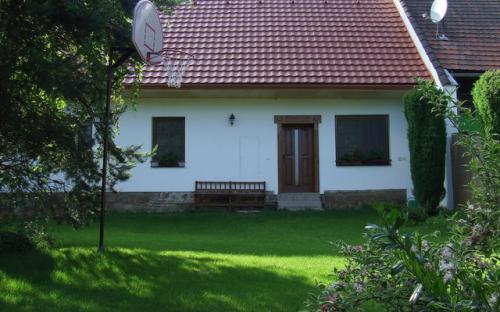 Pohled ze dvora